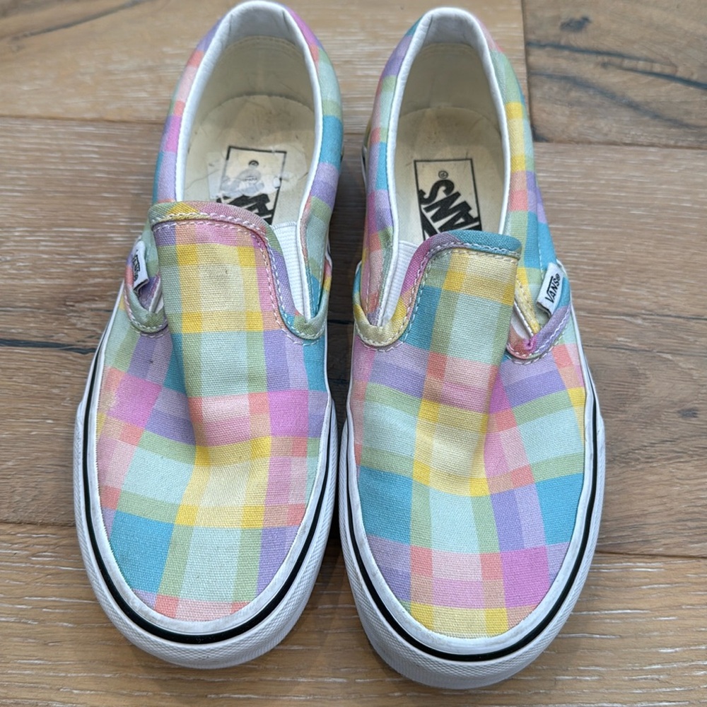Worn once! Pastel multicolored vans slip-ons. Sz 4 EUC